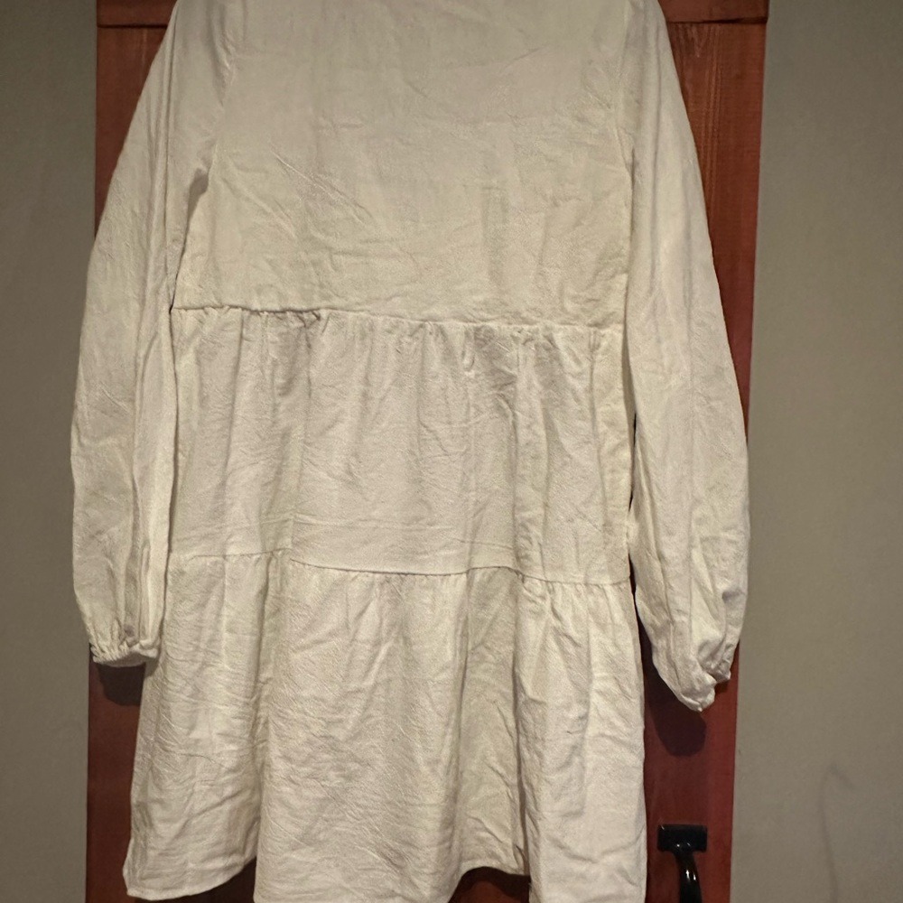 Beginnings Boutique White Mini Dress Long Sleeve V Neck Babydoll - Picture 2 of 5